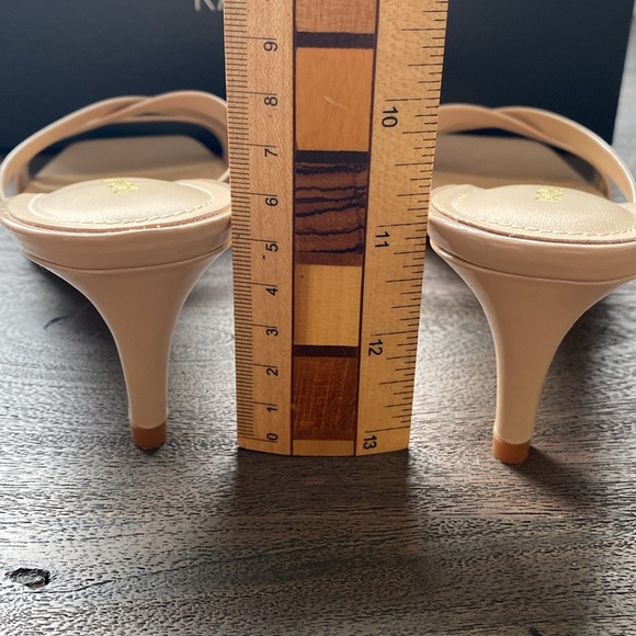 Patent leather nude mules - Picture 5 of 5